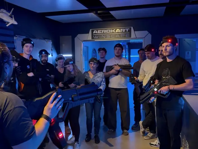 Briefing laser game