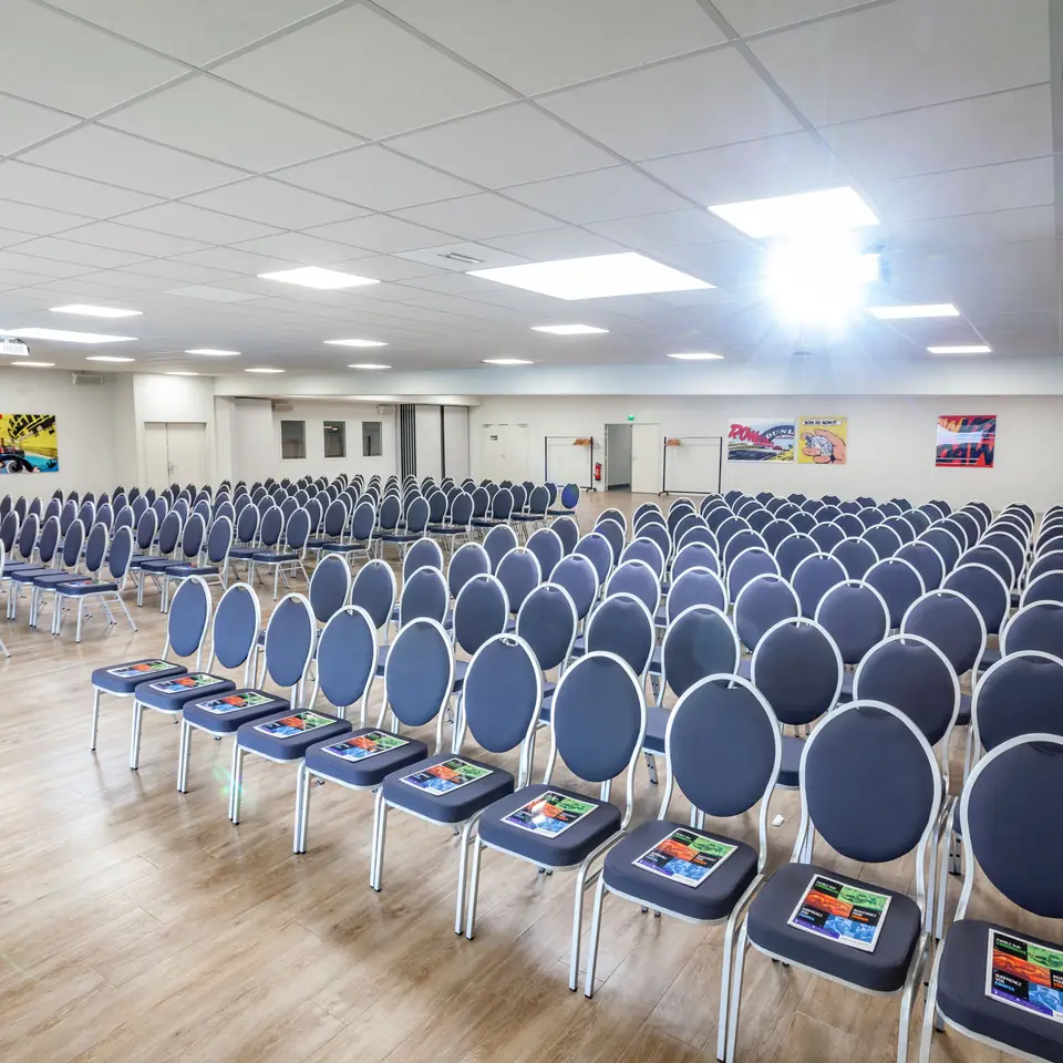 Salle équipée Aerokart